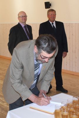 Satakunnan Kennelpiirin edustaja Mauno Jokinen
