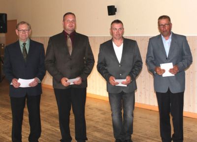 Riistakeskuksen pronssisen ansiomerkin saajat
